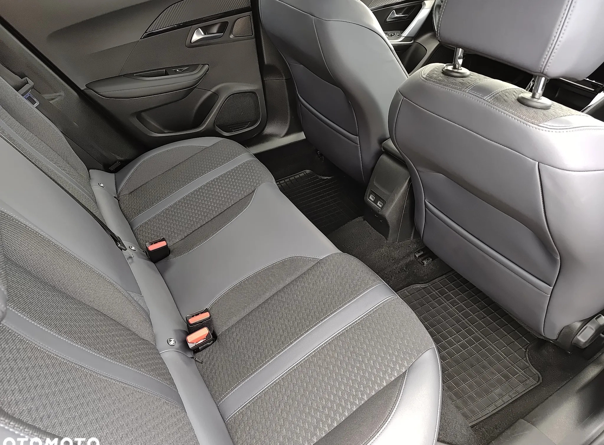 Peugeot 2008 cena 81900 przebieg: 58643, rok produkcji 2020 z Lipno małe 781